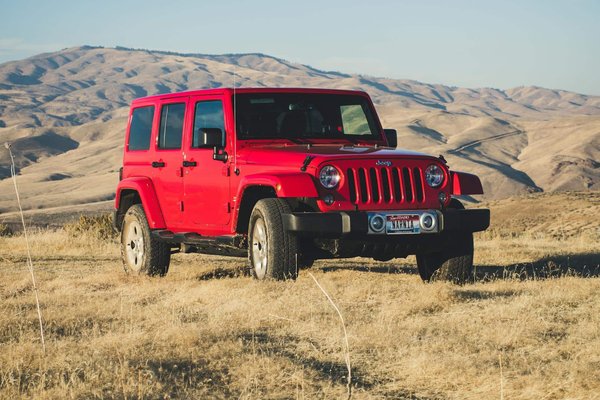 What's the Best Approach to Waterproofing Electrical Connections in an Off-Road Jeep Wrangler?
