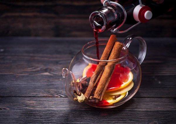 What Strategies Can Combat Athletes Use to Mentally Prepare for Weight Cuts?