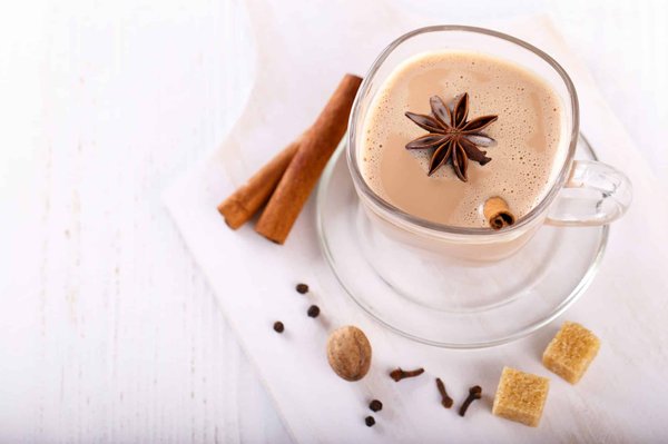 What's the Key to Crafting a Creamy and Spice-Infused Chai Latte at Home?